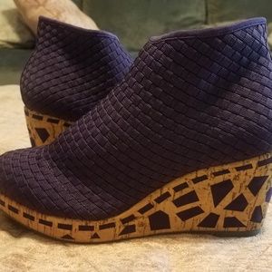 Zee Alexis Purple Wedge